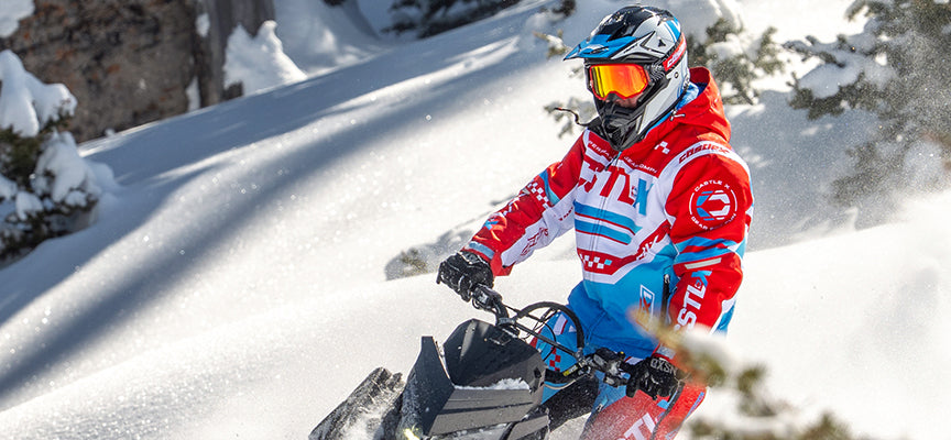 スノーモービル ウエア　CastleX Amazon.com: Castle X Men's Freedom G4 Monosuit Shell (Black