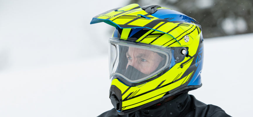 Gmax Womens Snowmobile Helmet With Electric Shield GMAX Snowmobile