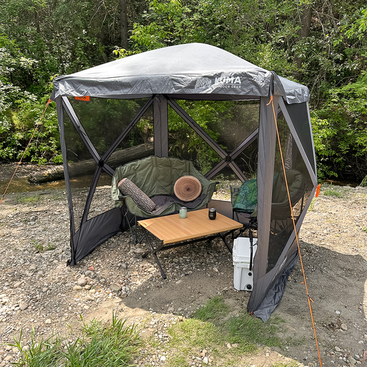 Kuma Bear Cub Gazebo 4 Wall Shelter den