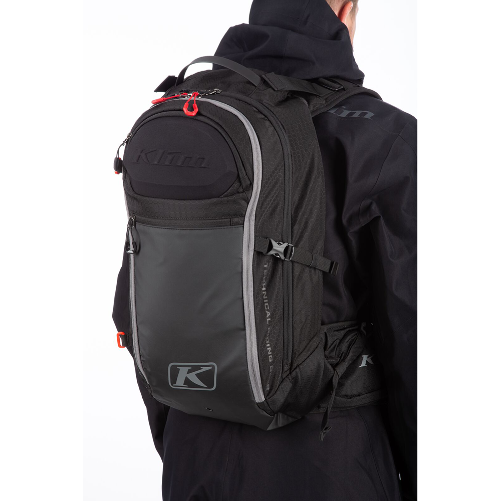 ROUGH AND RUGGED PEAKS ブラック Ｌ KLIM Krew 22 Pak | 22L Snowmobile Backpack – Up North Sports
