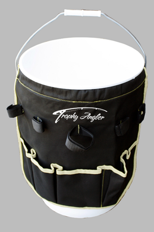 TROPHY ANGLER BUCKET BUDDY (2018)
