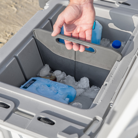 Camco 30 Quart Cooler Divider camcodivide