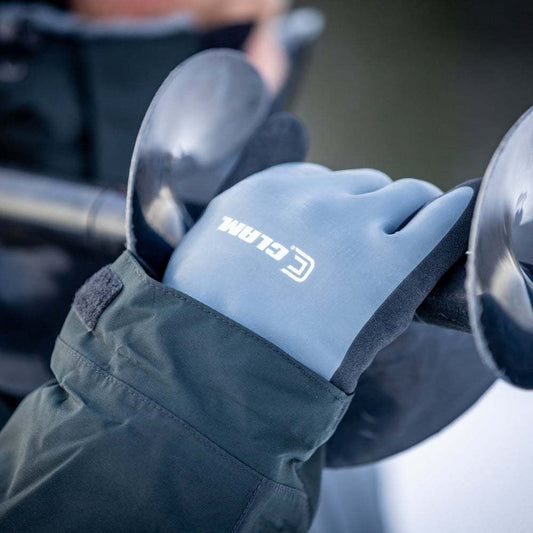 Clam Insulated Latex Glove